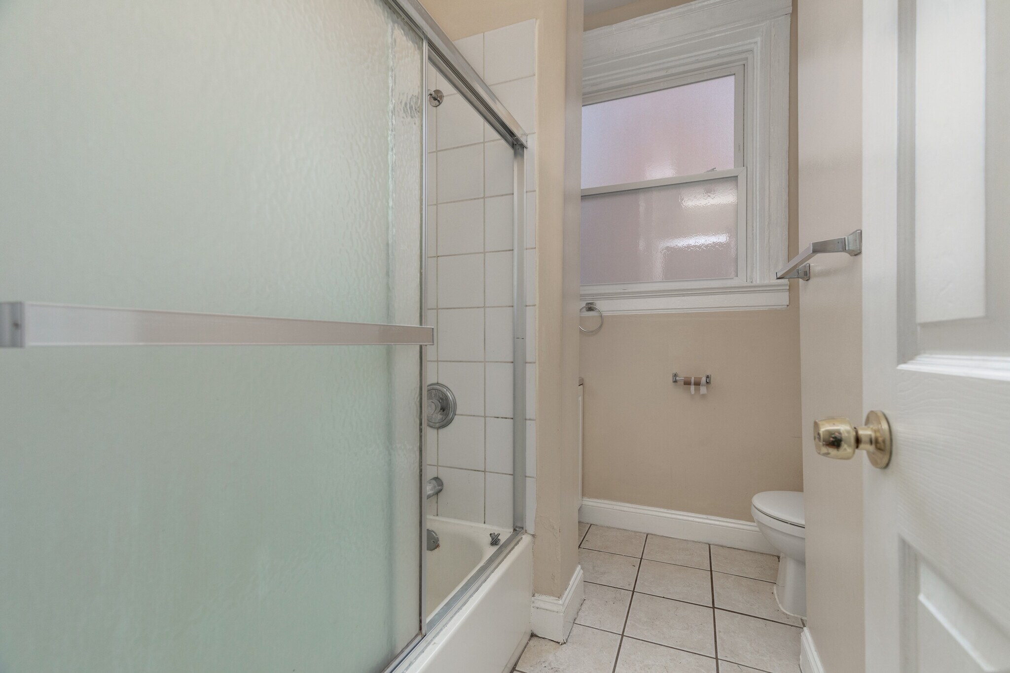 Building Photo - 6010 Washington Blvd