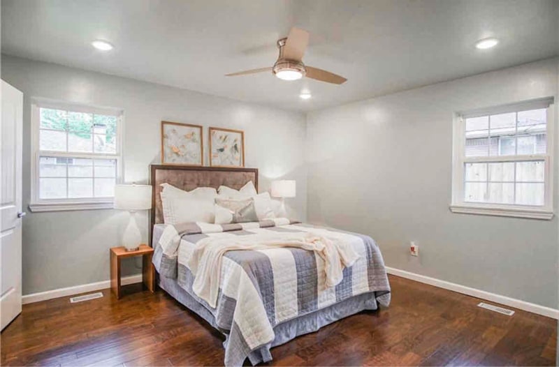 Building Photo - 9712 Essex Ct