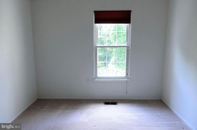 Building Photo - 173 Lazy Hollow Dr