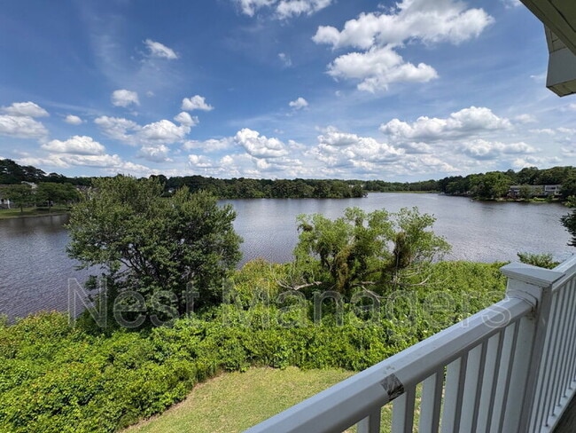 Building Photo - 3330 Harbour Pointe Pl