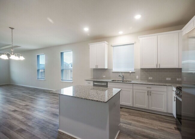 Building Photo - 181 Sugarberry Dr