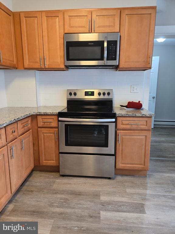 Building Photo - 102 W Broad St