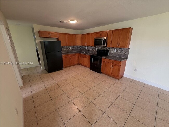 Building Photo - 10530 SW 183rd St