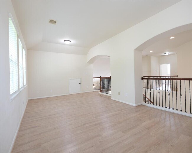 Building Photo - 12802 Flat Creek Dr