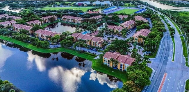 Building Photo - 2201 W Preserve Way