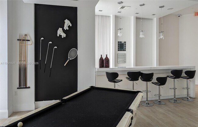 Building Photo - 350 S Miami Ave