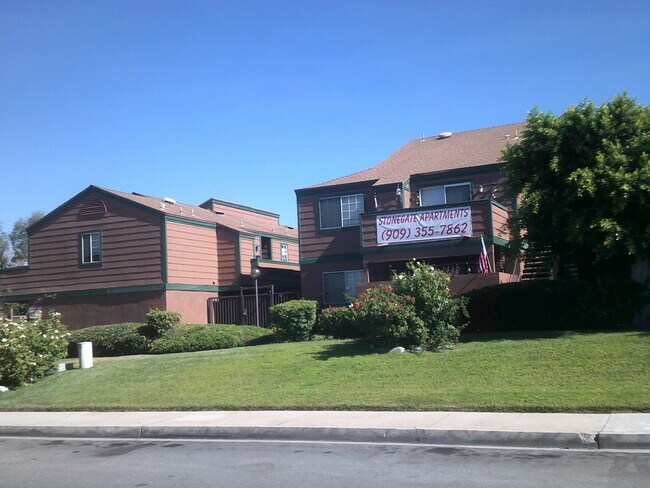 Stonegate Apts - Stonegate
