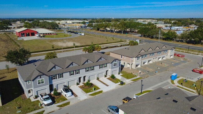 Building Photo - 3741 Academia Ave