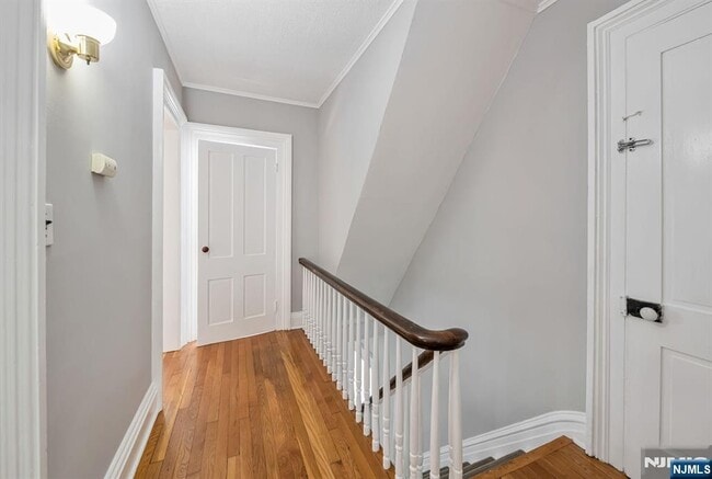 Building Photo - 68 Wyckoff Ave