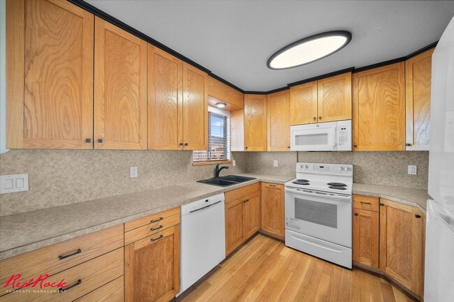 Building Photo - 3 Bedroom Home in Cedar City!