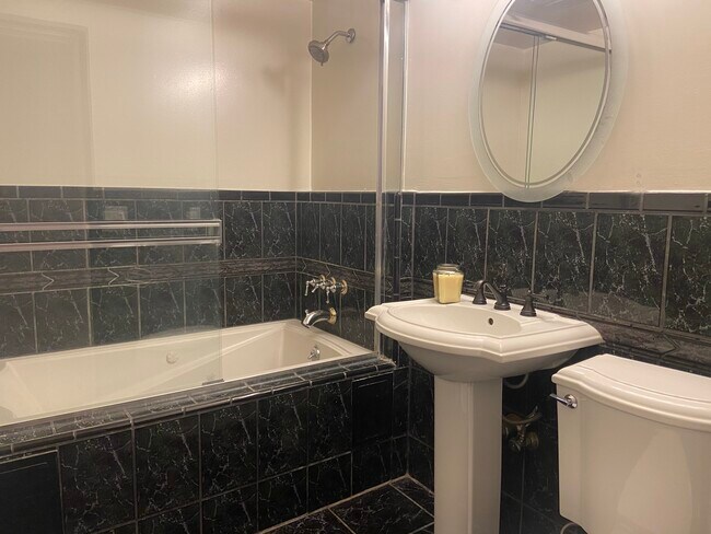 Floorplan - 533 Ashland