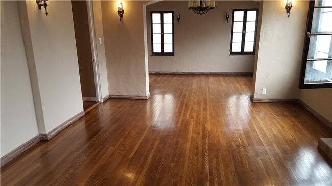 Building Photo - 57 Pomona Ave