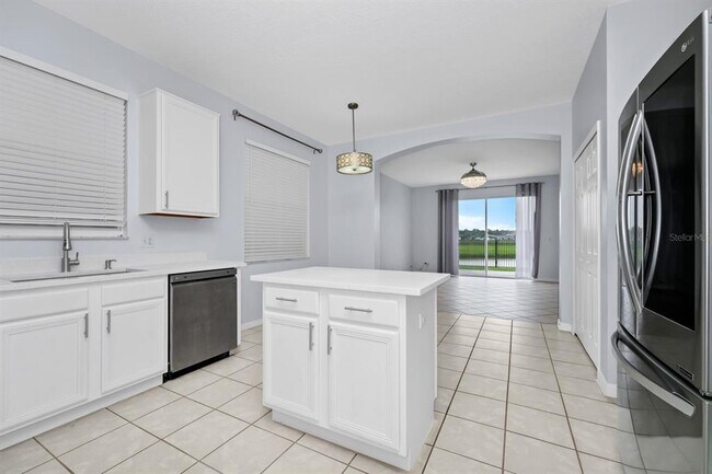 Building Photo - 9821 Bennington Chase Dr