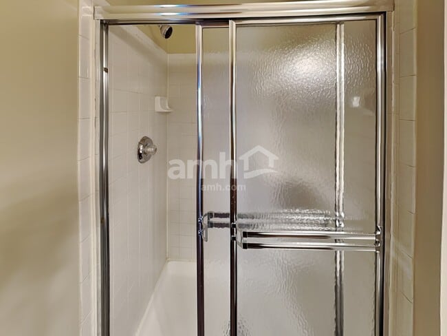 Building Photo - 8210 Mariposa St