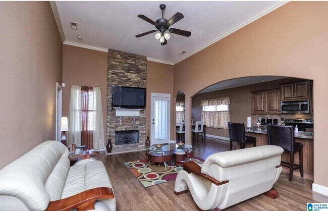 Building Photo - 1059 Kerry Dr