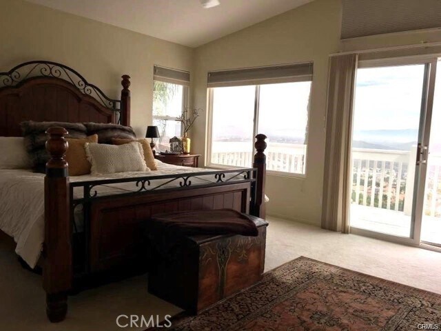 Building Photo - 17 Corte Montena