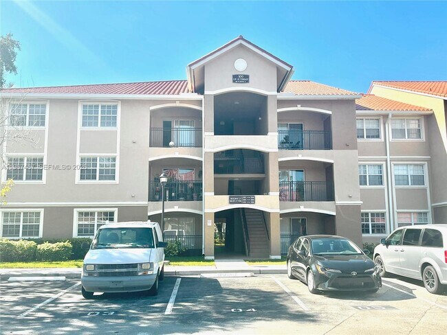 Building Photo - 100 SW 117th Terrace