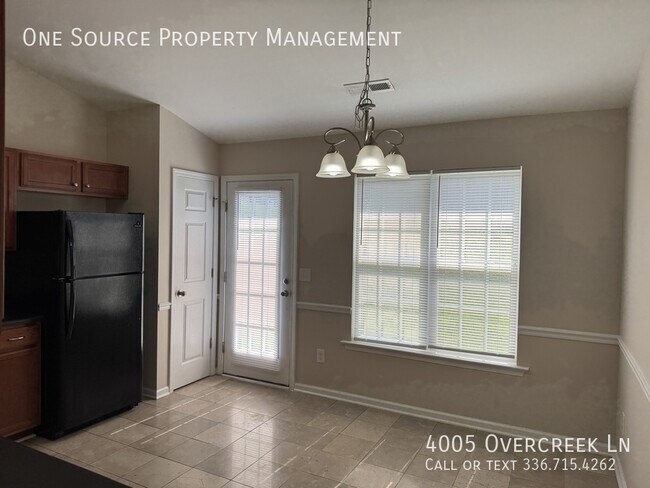 Building Photo - 4005 Overcreek Ln