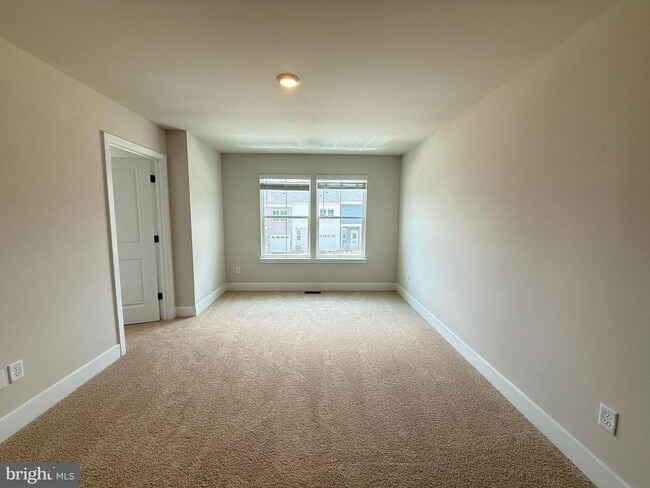 Building Photo - 116 Nootka Wy