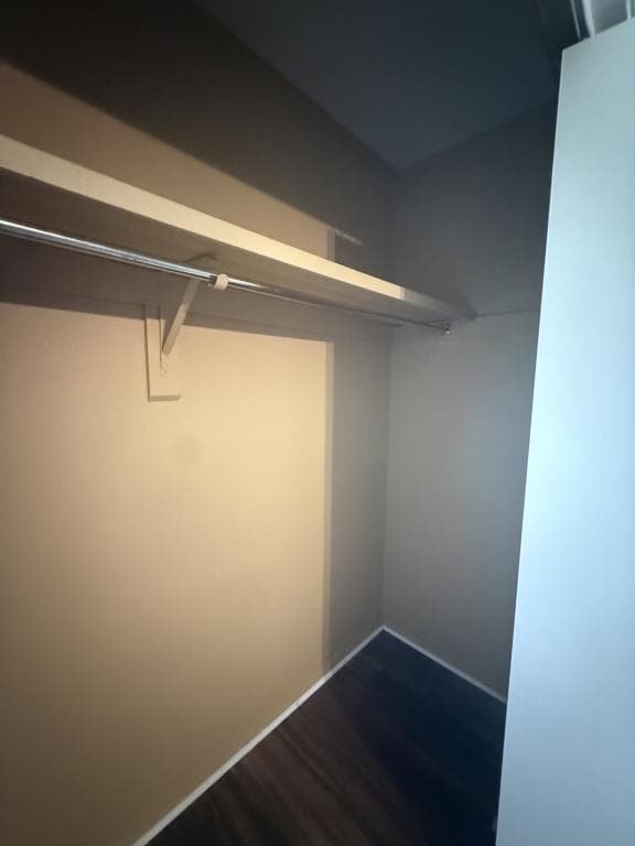 Building Photo - 1745 James Buchanan Dr