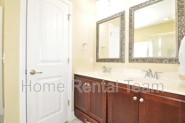 Building Photo - 156 Cottonham Ct