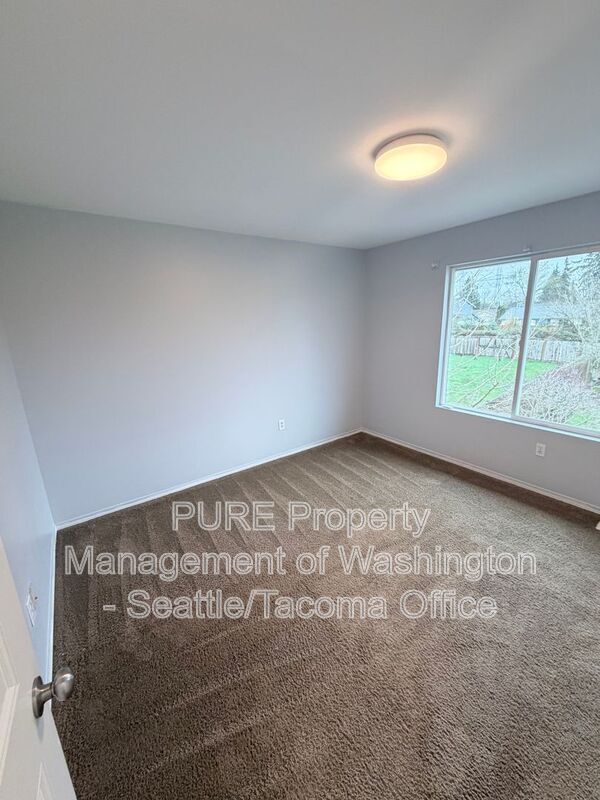 Building Photo - 1725 SW 346th Pl