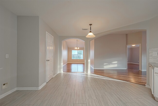 Building Photo - 3214 Northgate Ct