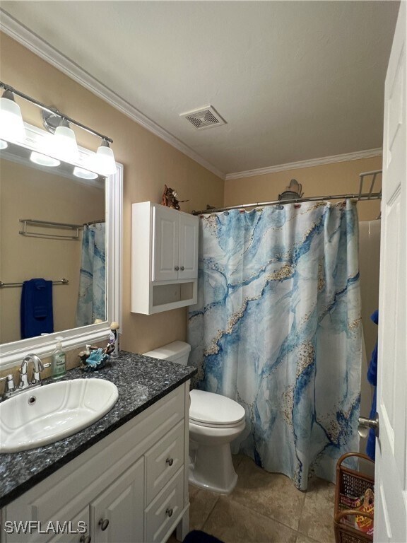 Building Photo - 1420 Cape Coral Pkwy W