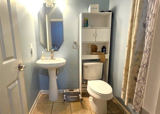 Building Photo - 15623 Harris Canyon Ln