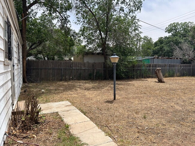 Building Photo - Heart of  Lubbock Delight: 2 Bedrooms, Bre...