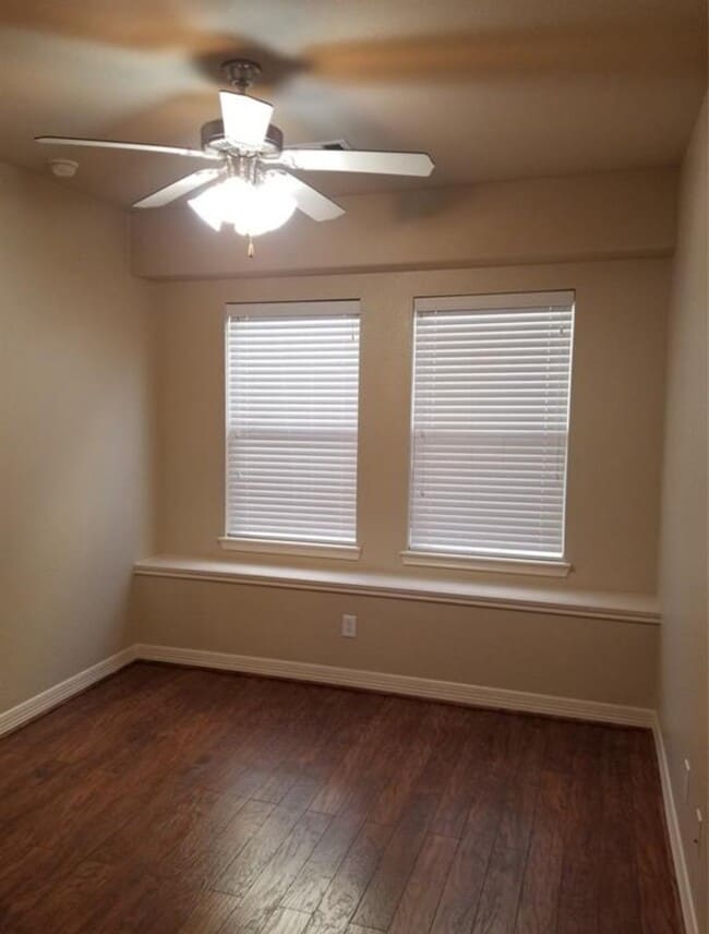 Building Photo - 15223 Harlin