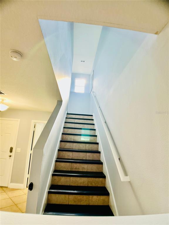 Building Photo - 1053 Chalcedony St