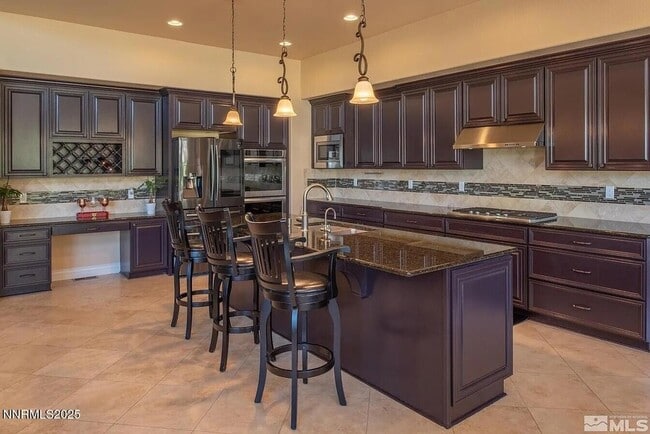 Building Photo - 3945 Aspen Hollow