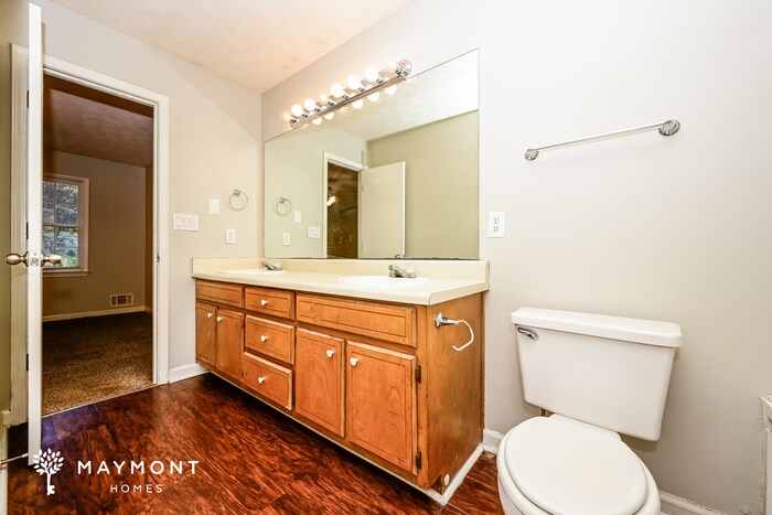 Building Photo - 353 Sherwood Cir SE