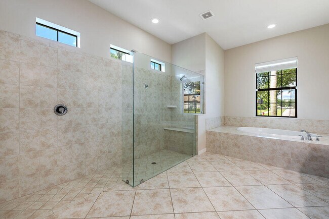 Building Photo - 3425 Siena Cir