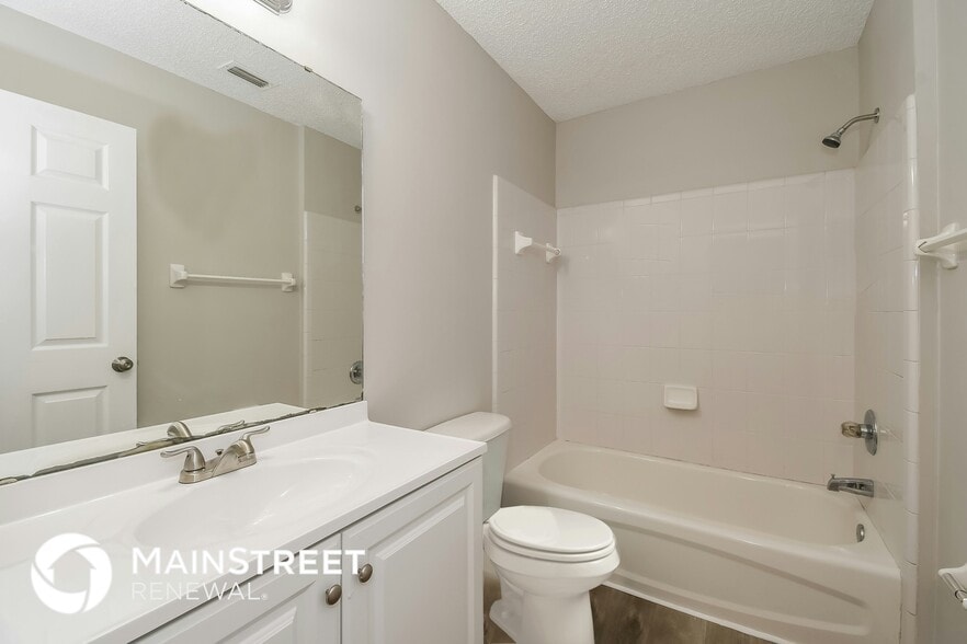 Building Photo - 3011 Brittany Bluff Dr