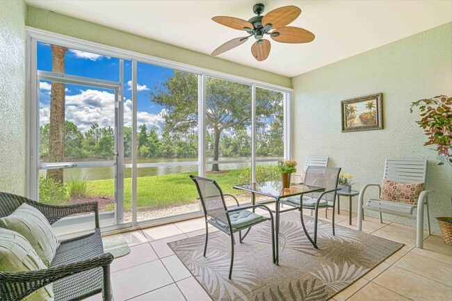 Building Photo - ***FULLY FURNISHED - 2/2 condo with LAKE V...
