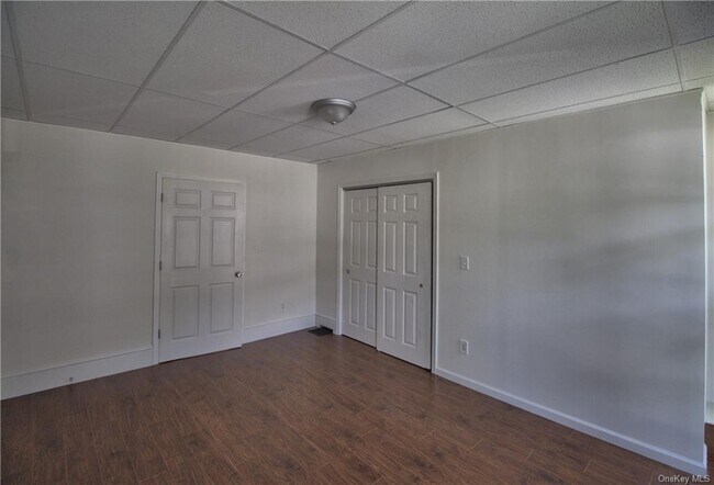 Building Photo - 83 Hudson St