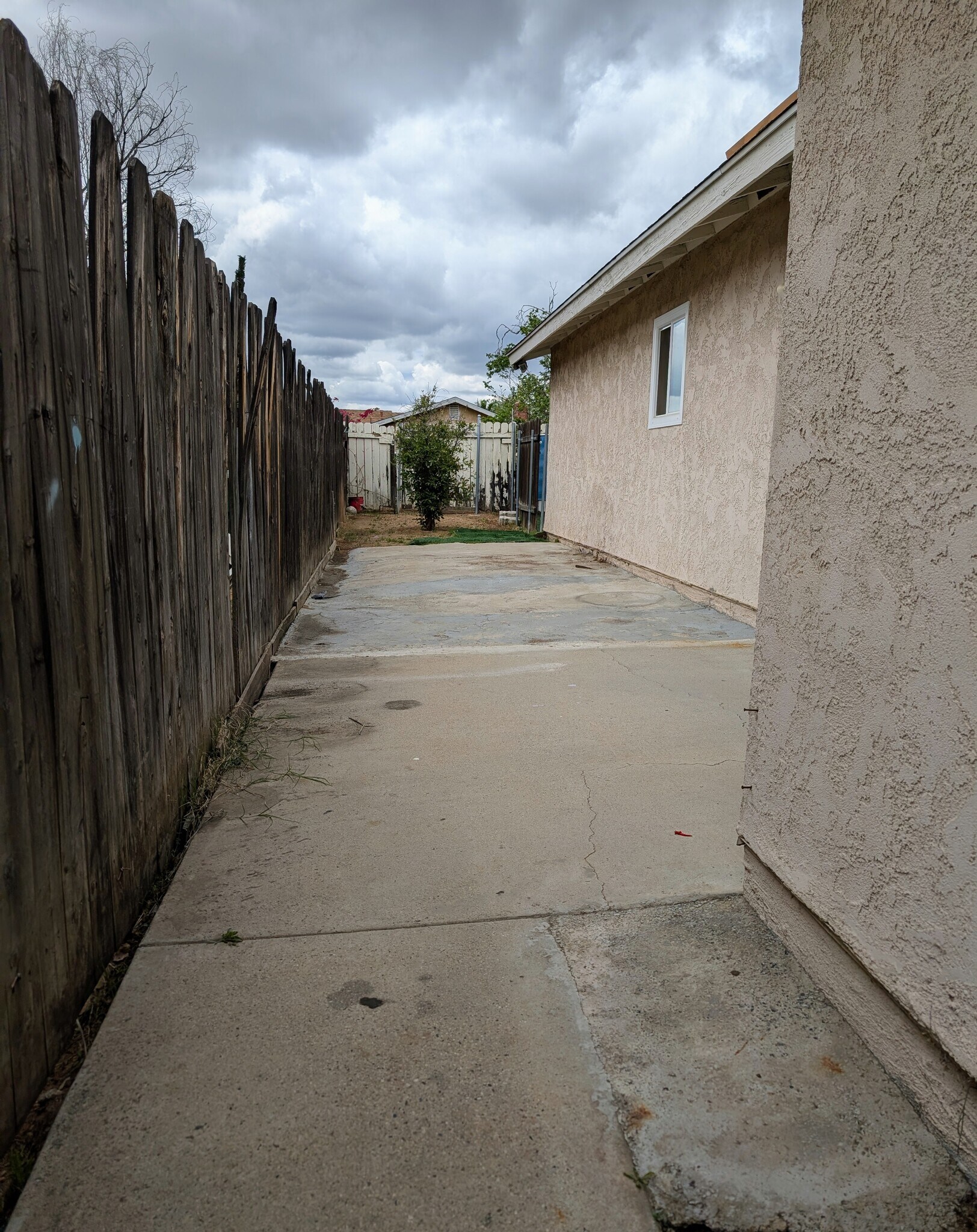 Building Photo - 12307 Paseo del Sol Way