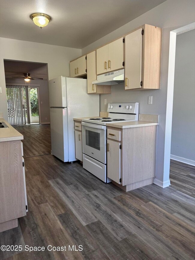 Building Photo - 4546 Memory Ln