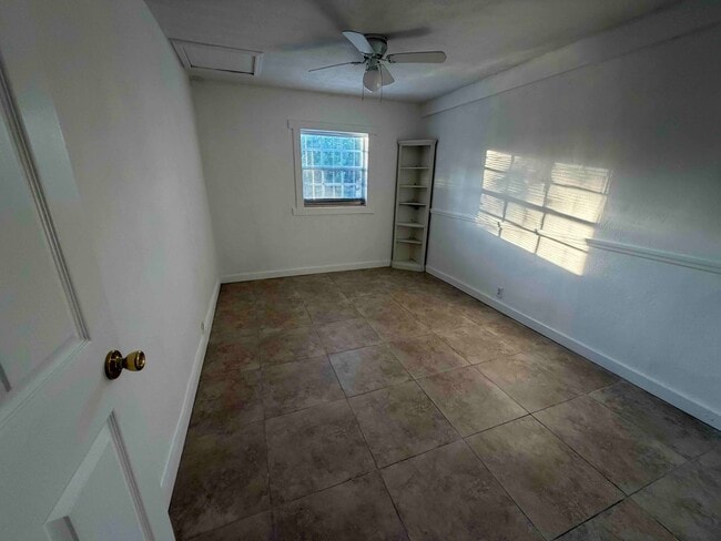 Building Photo - 2707 Richard Rd