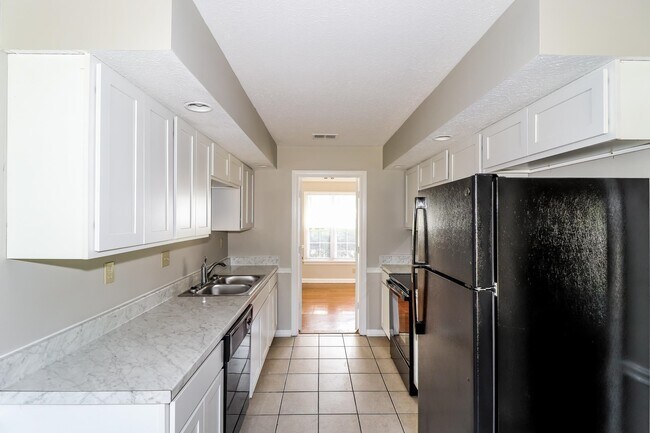 Building Photo - 4374 Vancouver Cove