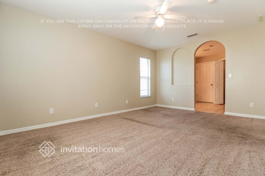 Building Photo - 2604 SW 9th Pl