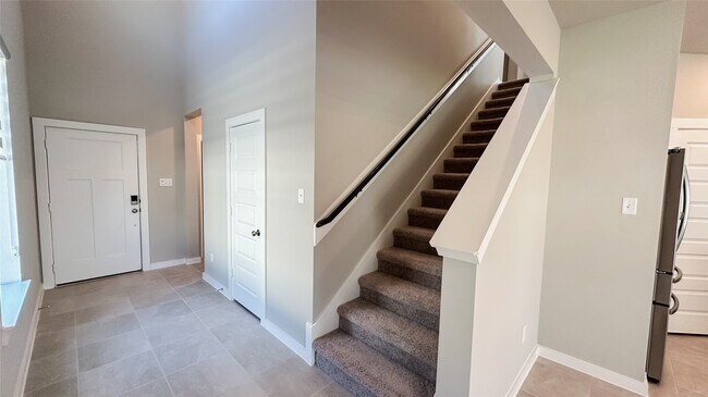 Building Photo - 2805 Bluebonnet Ridge Dr