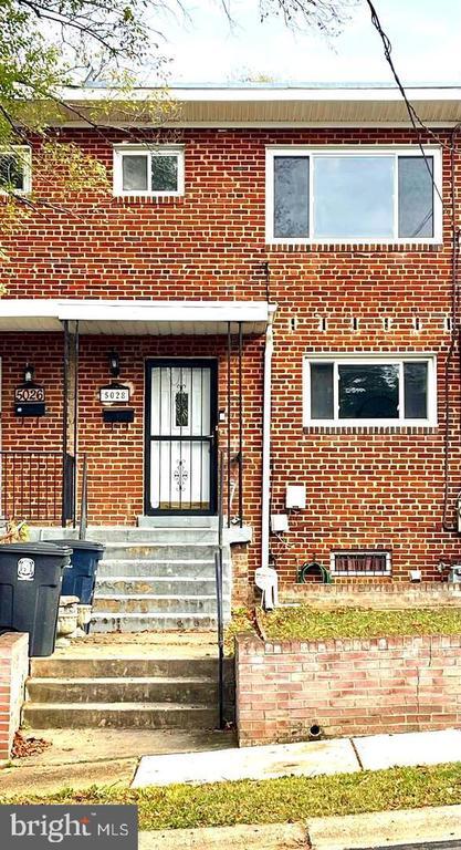 Building Photo - 5028 Roseld Ct