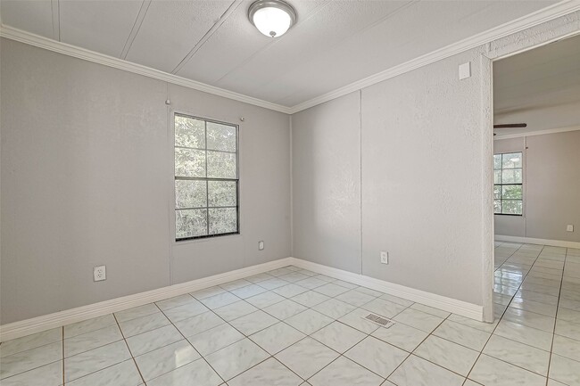Building Photo - 14572 Hasara Ln
