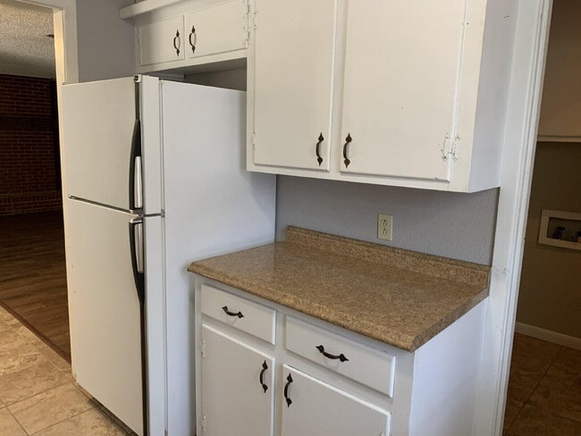 Building Photo - 5308 Gary Ave