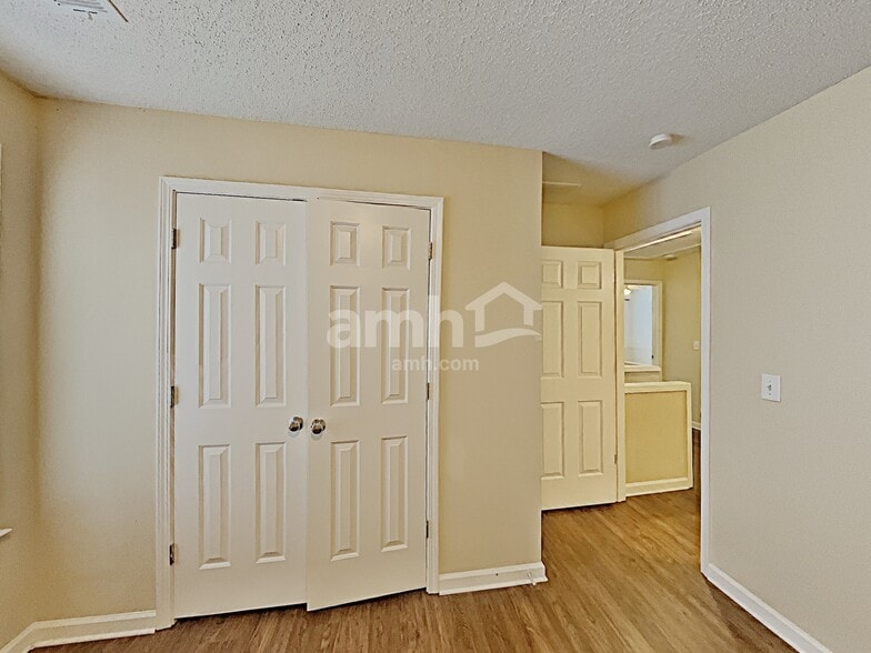 Building Photo - 2208 Sprucewood Dr NW