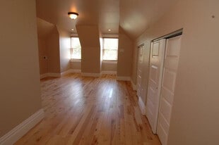 Building Photo - 4515A Gibson Ave