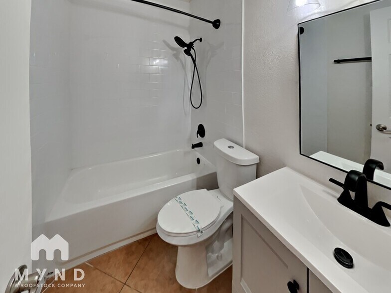 Building Photo - 3254 Mystic Ridge Ct